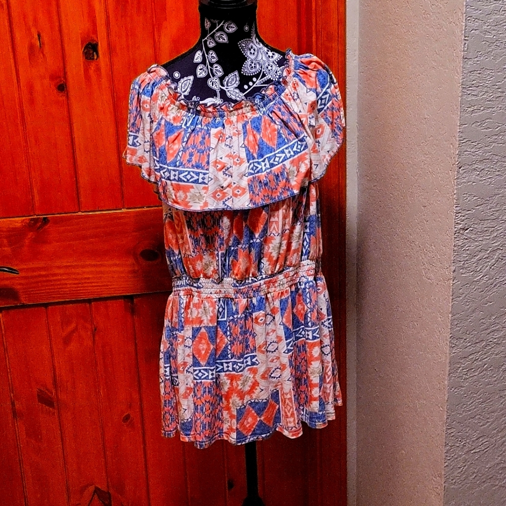 NWT Southwestern design top. Size XL
